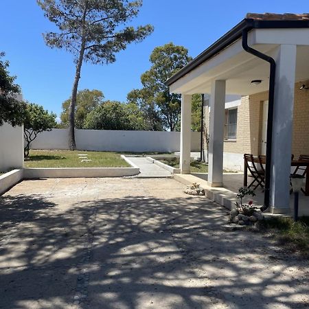 Private Villa With Access To The Sea Quartu Sant'Elena Exterior photo